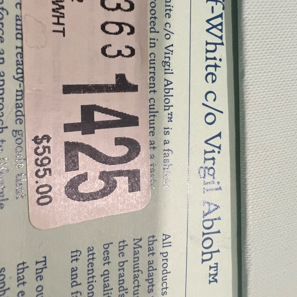 Off -white sneakers - Picture 10 of 10